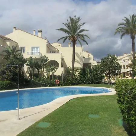 In El Paraiso - Near Puerto Banus Appartement Estepona
