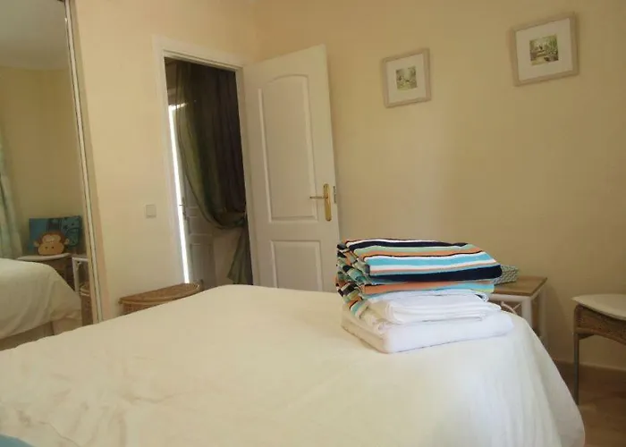 Apartamento In El Paraiso - Near Puerto Banus *