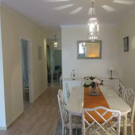 In El Paraiso - Near Puerto Banus * Estepona